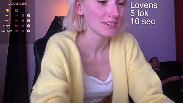 Sexy Sweets online show from September 13, 2025, 10:21 pm