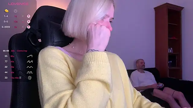 Sexy Sweets online show from September 26, 2025, 4:14 pm