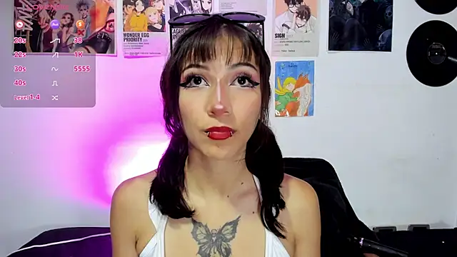 Naomi-Haruno online show from October 9, 2025, 9:04 pm