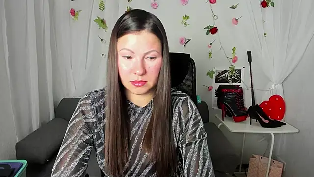 Dana  dom online show from February 11, 2026, 2:00 am