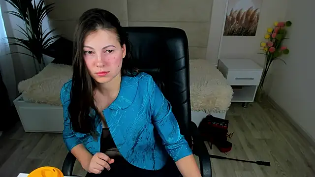 Dana  dom online show from March 17, 2025, 3:25 am