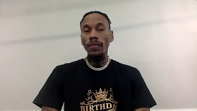 KingDerRico online show from December 23, 2025, 3:39 am