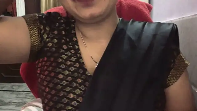 Gulaboo bhabi online show from February 10, 2026, 5:34 pm