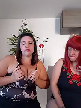 carolyne2023 online show from September 28, 2025, 6:31 am