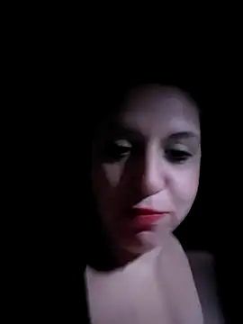 carolyne2023 online show from September 10, 2025, 6:18 pm