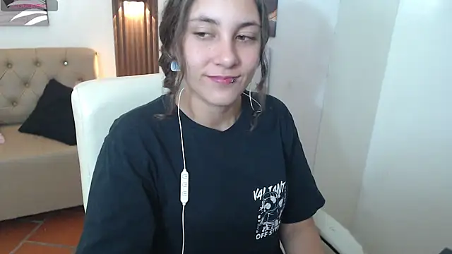 Snapshot of xlunna chatting on October 8, 2025, 7:03 pm xlunna online show from October 8, 2025, 7:03 pm