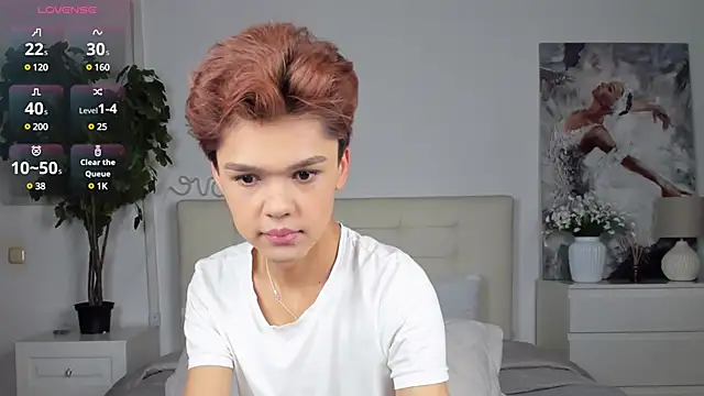 Felix Rey online show from March 21, 2025, 3:24 pm