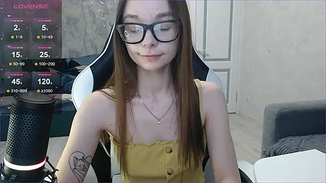 Amarieni online show from February 28, 2025, 1:36 pm