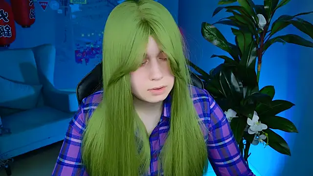 FioraMarmoris online show from March 4, 2025, 4:20 pm