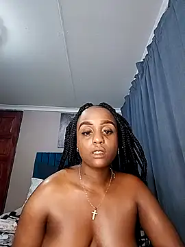 Queen-Chocolate online show from October 12, 2025, 3:41 am