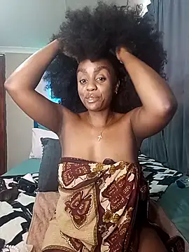 Snapshot of Queen-Chocolate chatting on April 26, 2026, 5:49 am Queen-Chocolate online show from April 26, 2026, 5:49 am