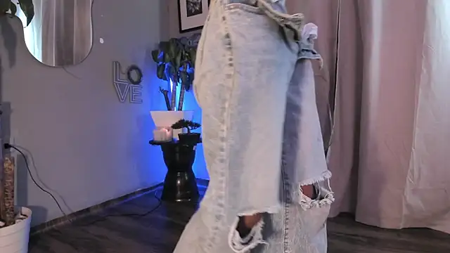 angeli sexi online show from February 14, 2026, 12:55 am