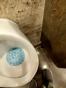 KingCobraClassy online show from March 21, 2025, 5:23 pm