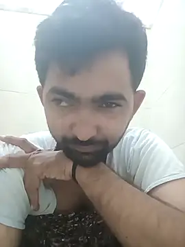 Snapshot of sagarghai07 chatting on October 4, 2025, 12:12 am sagarghai07 online show from October 4, 2025, 12:12 am