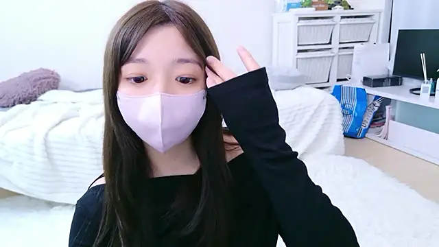 HaruruHappy online show from April 29, 2026, 11:47 am