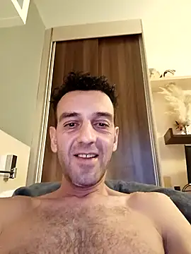 Sextructorxh online show from April 29, 2026, 5:06 pm