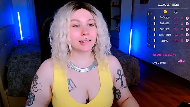 Snapshot of Blueberry-baby chatting on November 30, 2025, 8:42 pm Blueberry-baby online show from November 30, 2025, 8:42 pm