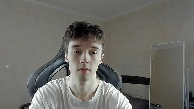 MasonWarholl online show from February 15, 2026, 3:00 pm