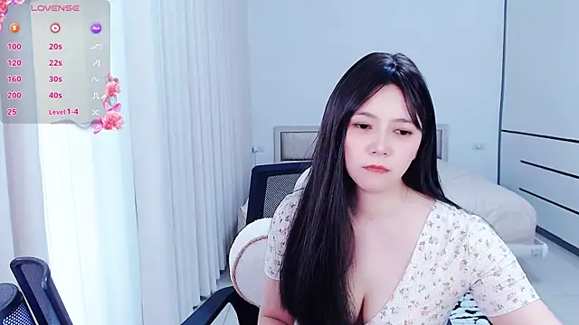 Snapshot of miyababytw chatting on May 12, 2026, 6:21 am miyababytw online show from May 12, 2026, 6:21 am