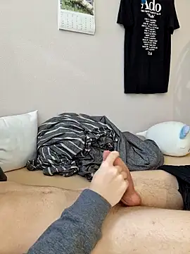 Lion132233 online show from March 4, 2025, 12:33 pm