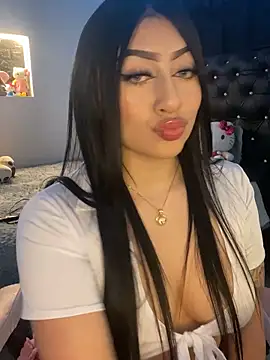 KittyRous online show from October 22, 2025, 6:13 am