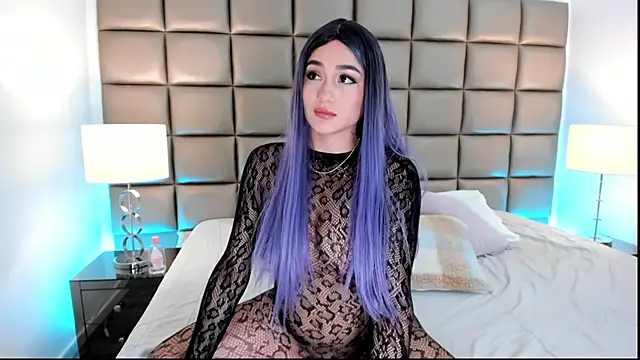 AnnyHizzle online show from March 14, 2025, 1:27 am