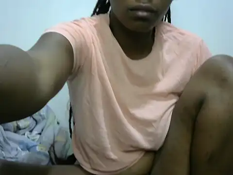 Snapshot of nelly_shyn chatting on April 25, 2026, 11:35 pm nelly shyn online show from April 25, 2026, 11:35 pm