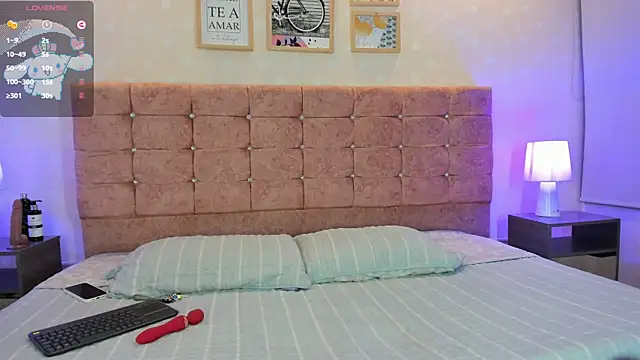 Snapshot of liaa_18 chatting on February 13, 2025, 4:43 am liaa 18 online show from February 13, 2025, 4:43 am