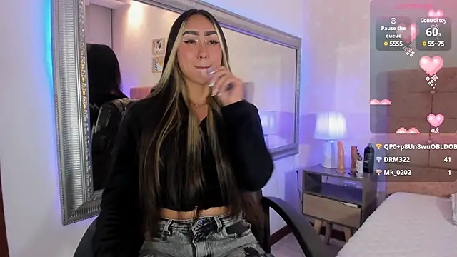 Snapshot of liaa_18 chatting on March 19, 2025, 8:55 am liaa 18 online show from March 19, 2025, 8:55 am