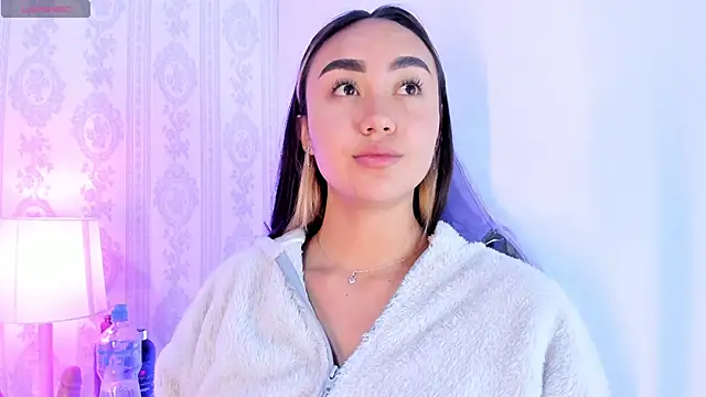 Snapshot of liaa_18 chatting on October 22, 2025, 4:34 am liaa 18 online show from October 22, 2025, 4:34 am