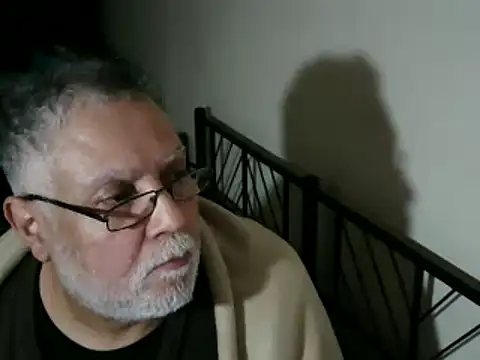 100Tauros online show from November 25, 2025, 4:51 pm