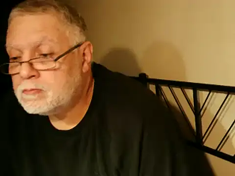 100Tauros online show from October 8, 2025, 10:21 pm