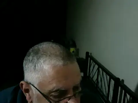 100Tauros online show from April 6, 2026, 9:49 pm