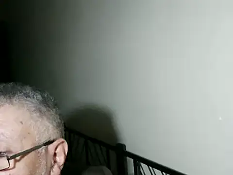 100Tauros online show from November 5, 2025, 10:46 pm