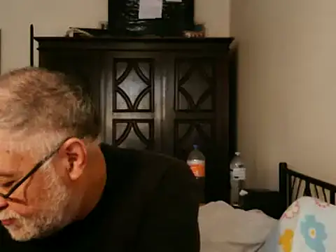 100Tauros online show from October 17, 2025, 12:18 pm