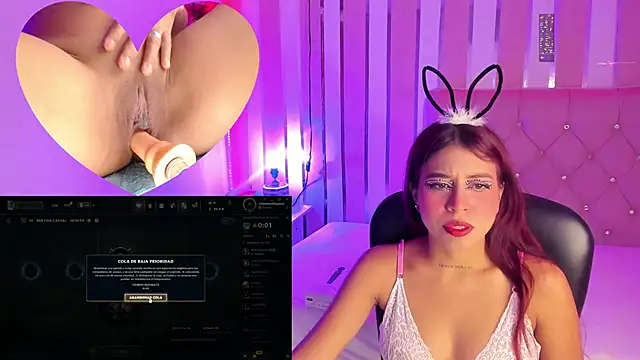 XimenaReid online show from March 21, 2025, 1:56 pm