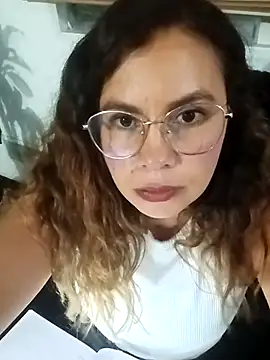 gigi stephans online show from April 8, 2026, 2:57 am