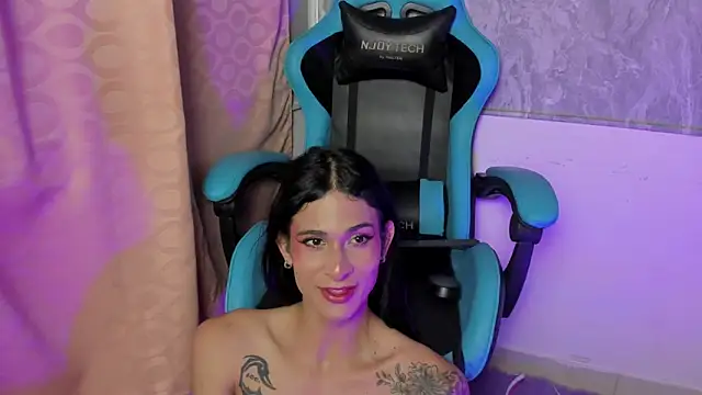 Mara friendboy699 online show from January 20, 2025, 7:57 pm