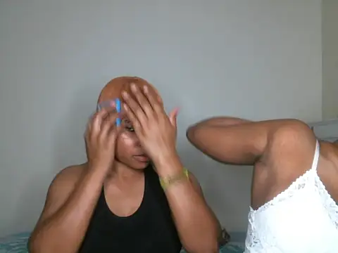 R-thequeen online show from February 13, 2025, 8:34 pm