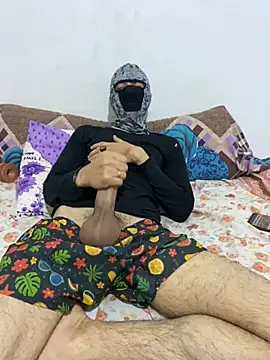 Snapshot of Rafik88xx chatting on June 1, 2026, 9:47 pm Rafik88xx online show from June 1, 2026, 9:47 pm