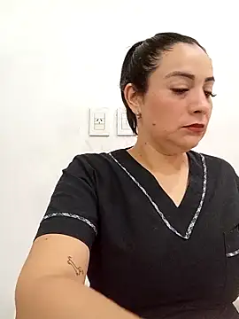 XGabrielaXX online show from December 18, 2025, 1:04 pm