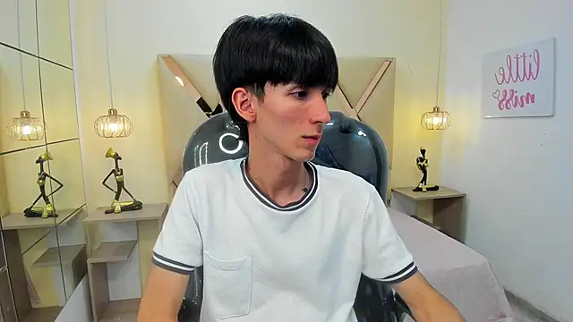 Jake evans online show from October 2, 2025, 4:05 am