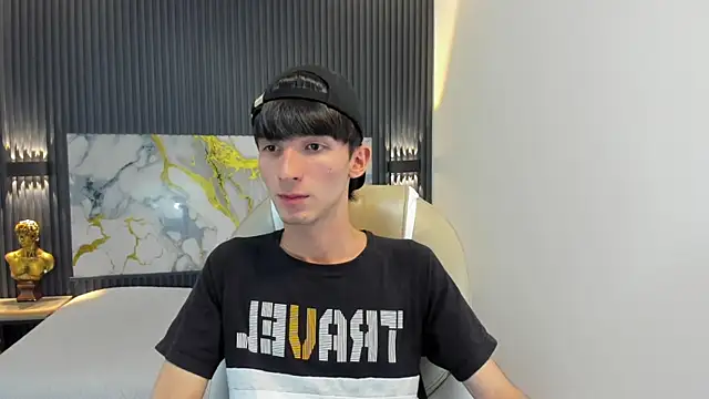 Jake evans online show from October 9, 2025, 7:47 pm