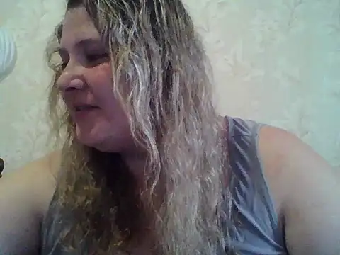 ParisMimi online show from May 21, 2026, 12:13 pm