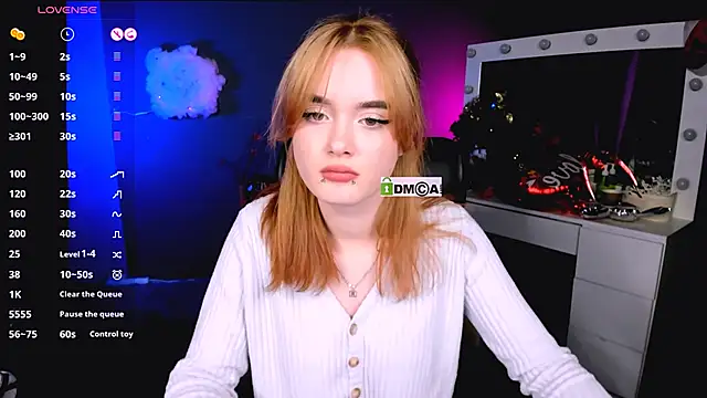 liana kisses online show from February 17, 2025, 2:17 pm