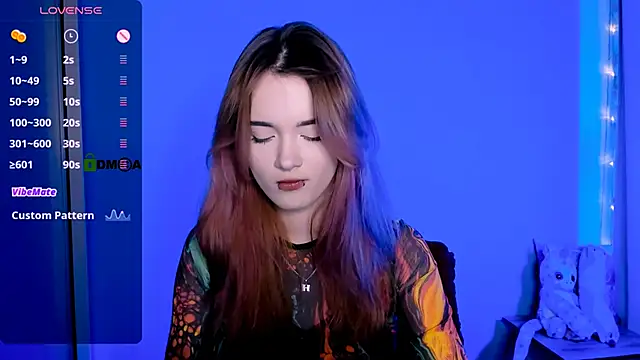 liana kisses online show from October 5, 2025, 6:53 pm