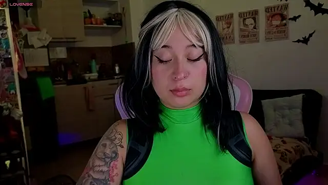 FernandaOrtegaaa online show from May 18, 2026, 12:11 am