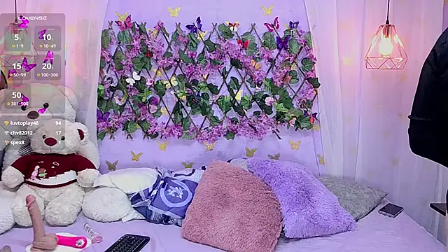 bigboobsrose1 online show from March 13, 2025, 7:09 am