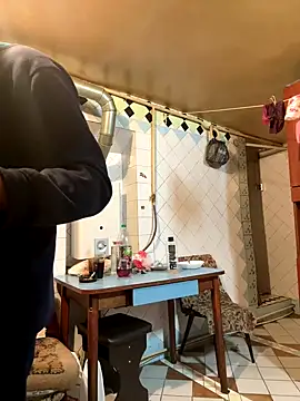 Ariel Ari online show from September 30, 2025, 12:49 am