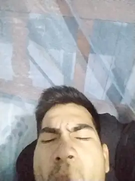 leyel00155 online show from October 3, 2025, 11:45 am